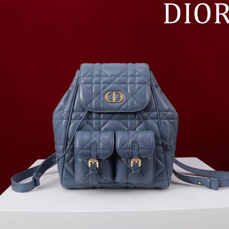 D*or backpacks